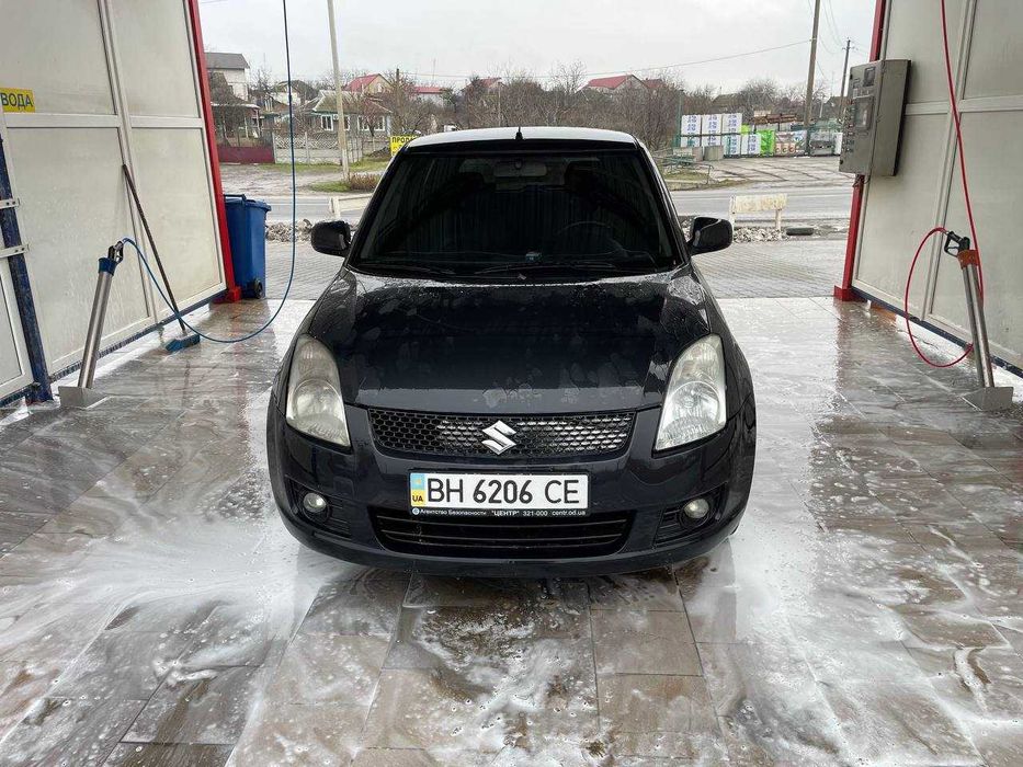 Продам авто Suzuki Swift 2008р