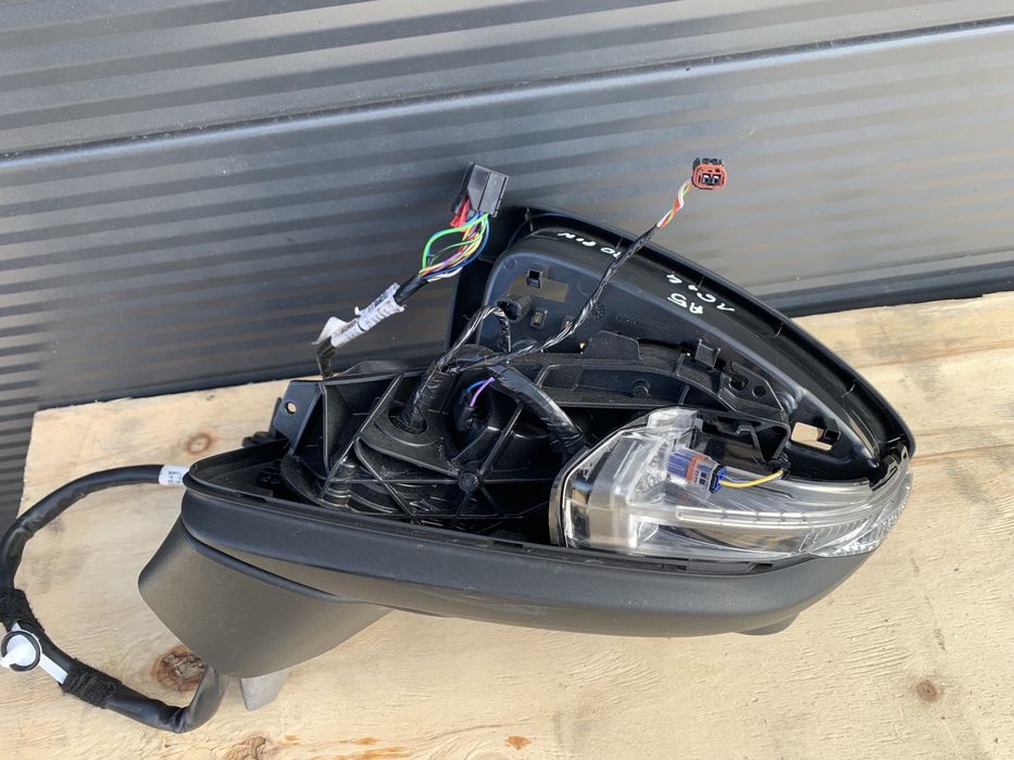 Audi A5 B10 lewe lusterko kamera asystent 16+4 20 PIN 4P1.857409T EU