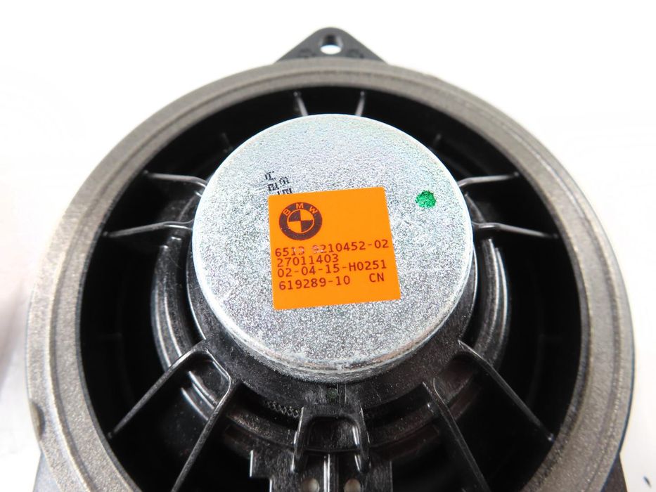 Conjunto 2 Colunas Harman Kardon Bmw 1 Ref: 65139210452 2010 - 2026