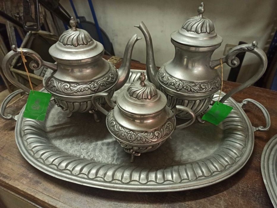 Conjunto em estanho64752340187649120