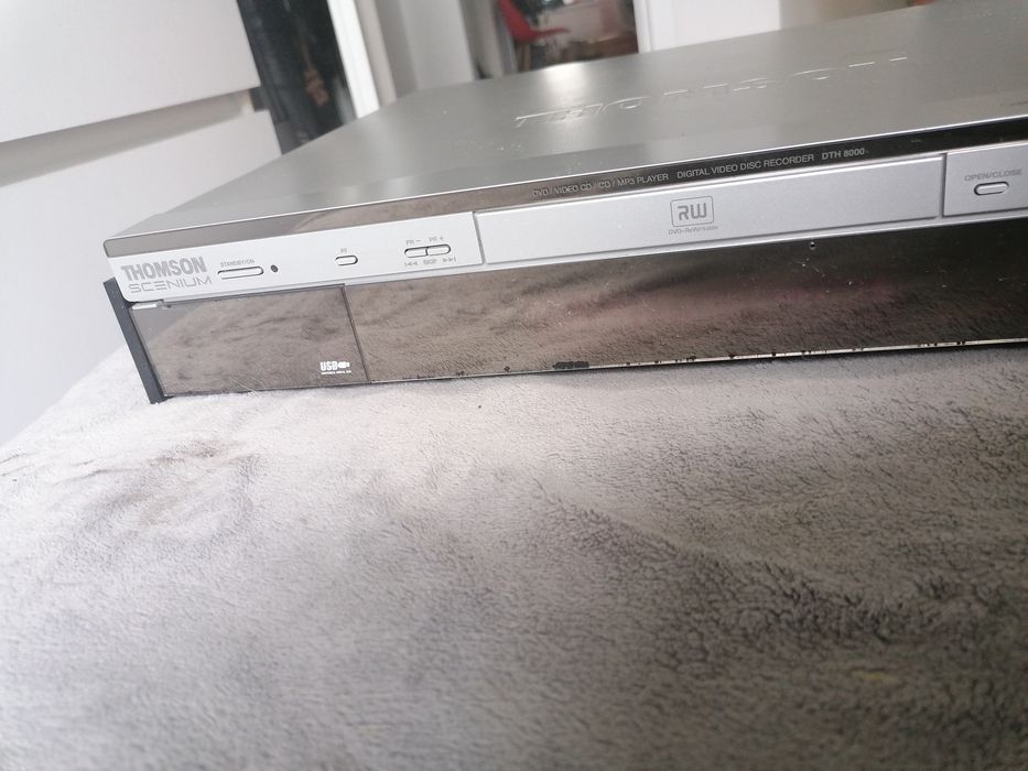 Thomson DTH 8000EB