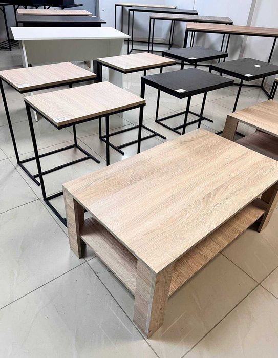 РАСПРОДАЖА офисных столов, кресел и мебели для офиса