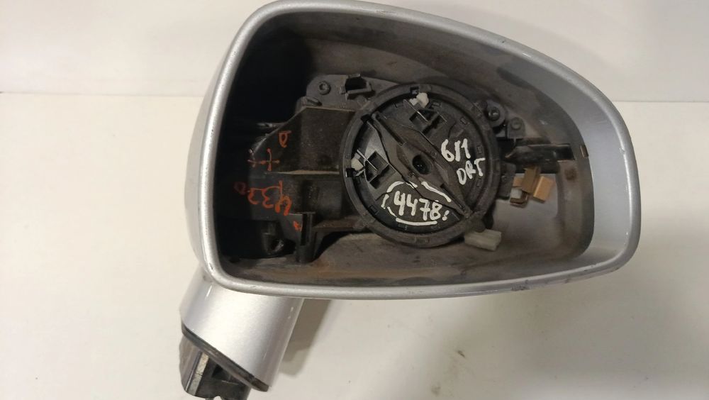 Retrovisor / espelho direito AUDI TT (8J3)