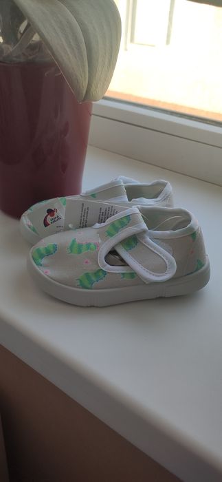 Макасіни для хлопчика 21 розмір може бути на 20. Повністю нові.