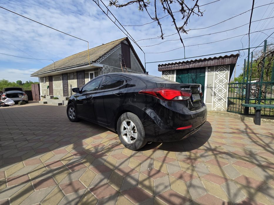 Hyundai Elantra MD 1.8 GBO avtomat