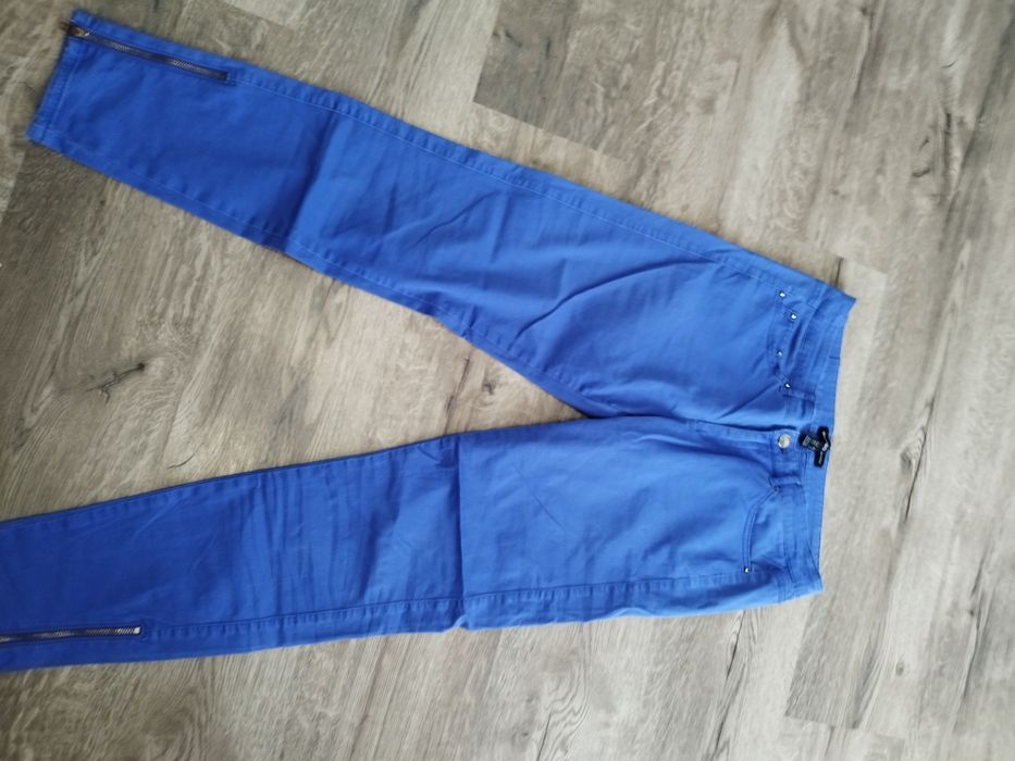 Spodnie materiałowe Mango