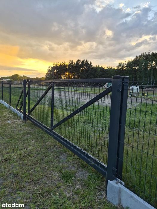 Działki na sprzedaż - Widok 2