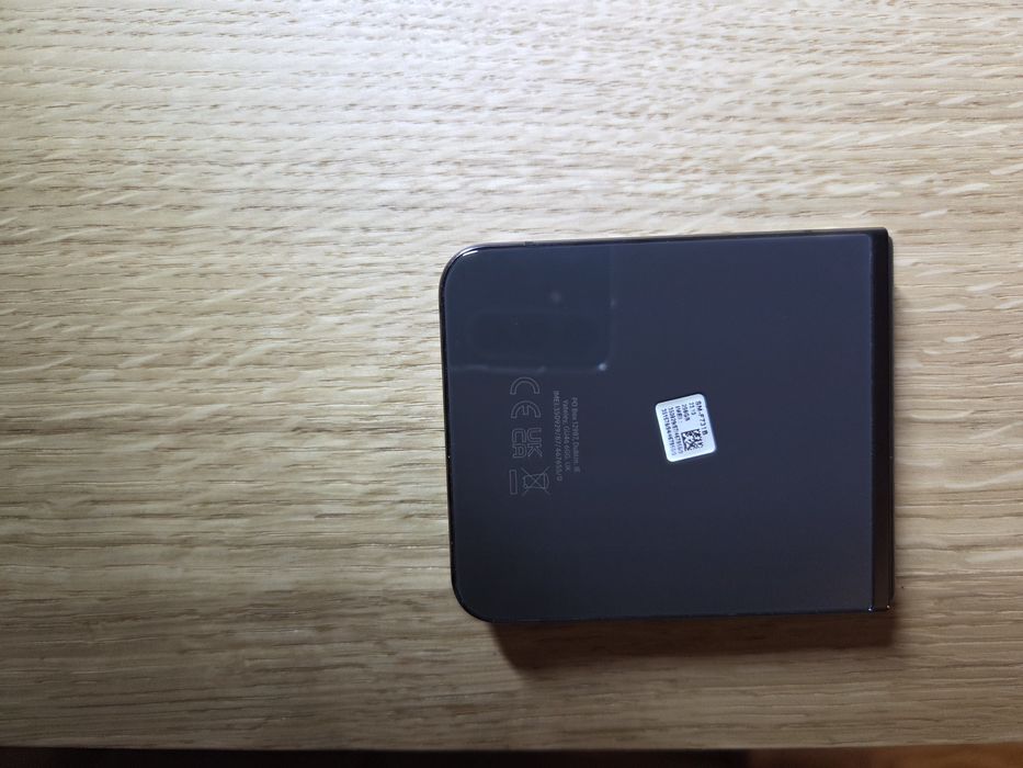 GalaxyZFlip5 256GB