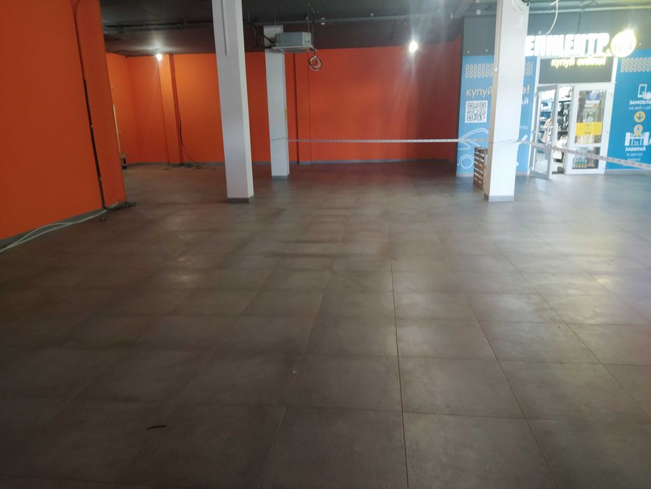 ПРОДАЖ або ОРЕНДА комерційного приміщення м.Кам'янка Бузька