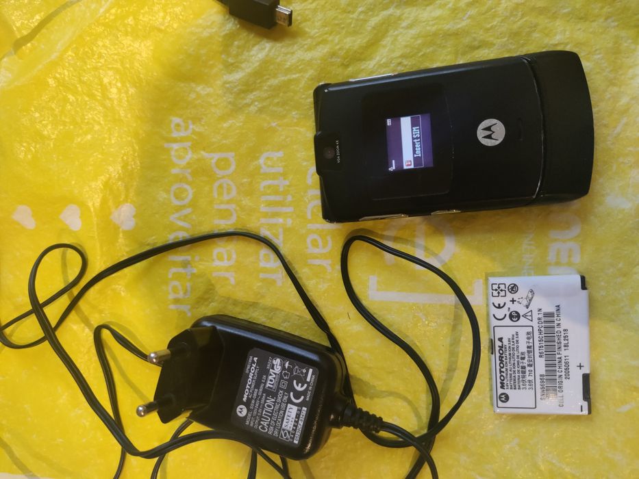 Telemóvel Motorola V3