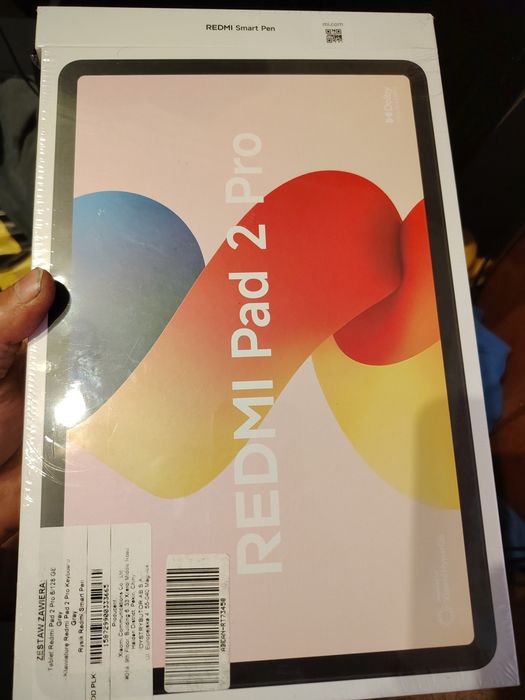 Nowy tablet z klawiaturą i smart pen