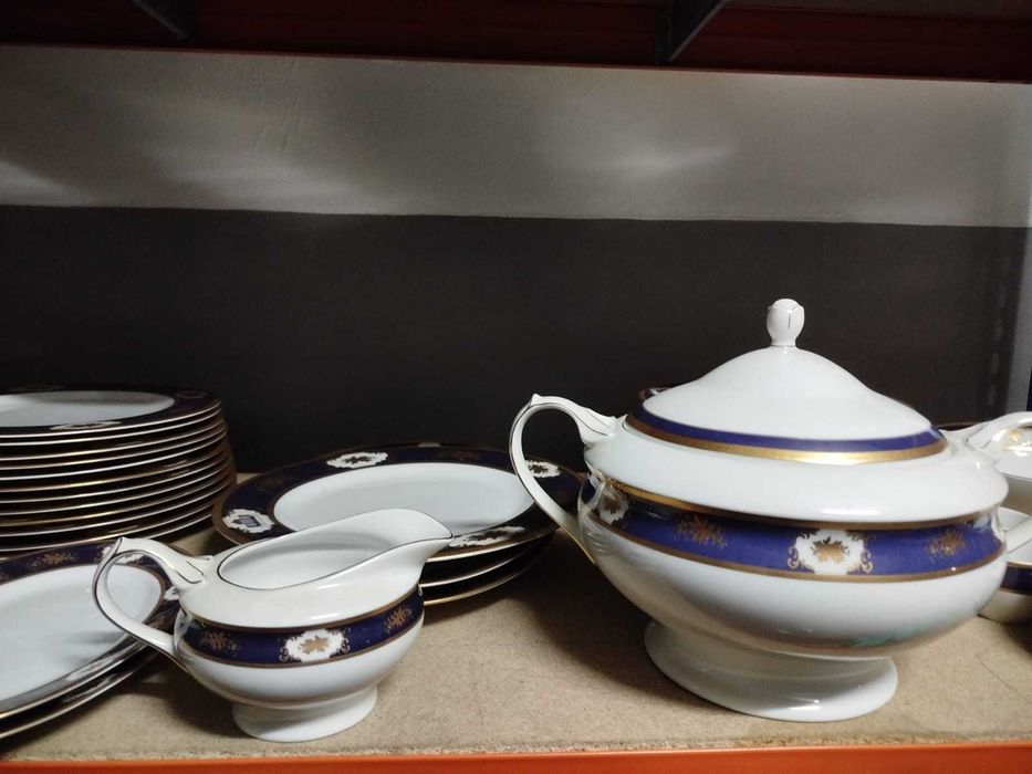 Serviço Versailles Collection Fine Porcelain