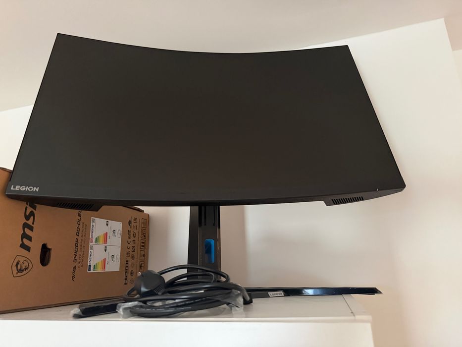 Monitor Lenovo Legion.LED.31,5 cala.   2k 180hz. Gwarancja do 05.2028. Stan idealny