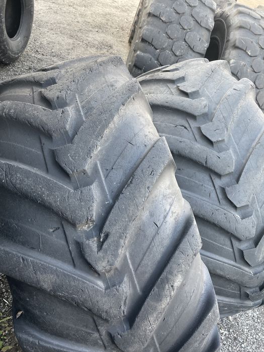 Шини 19.5LR24 (500/70r24)для навантажувачів