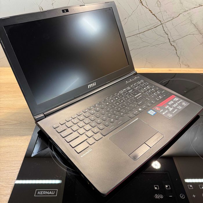 Laptop MSI Leopard Pro GP62MVR 6RF - Intel i7-6700HQ 16/256GB GTX 1060