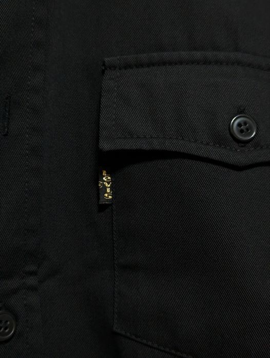 Czarna koszula z krótkim rękawem Levi's, rozmiar L
