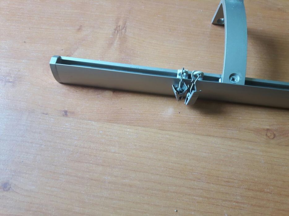 Karnisz inox jednoszynowy