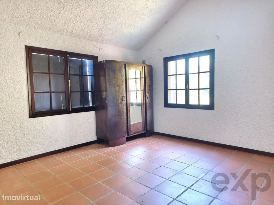 Casa de campo em Lote de 4636m2 - Camacha - Madeira