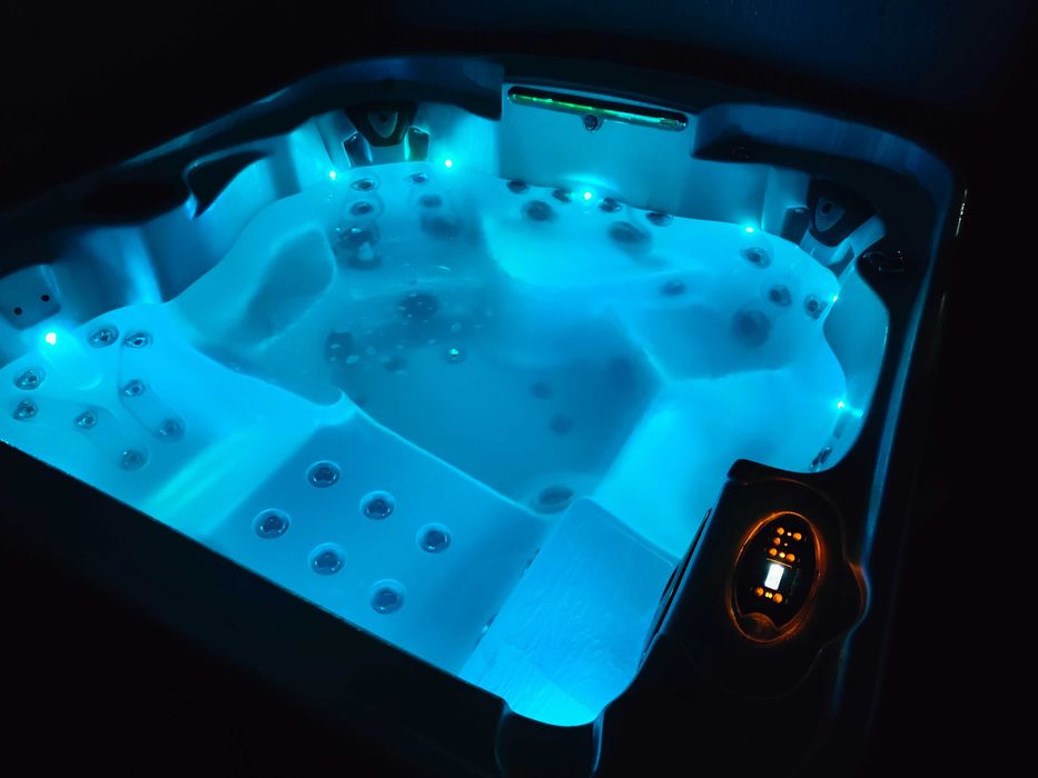 Jacuzzi ogrodowe Balboa , gecko - mocny masaż. Montaż + Dostawa