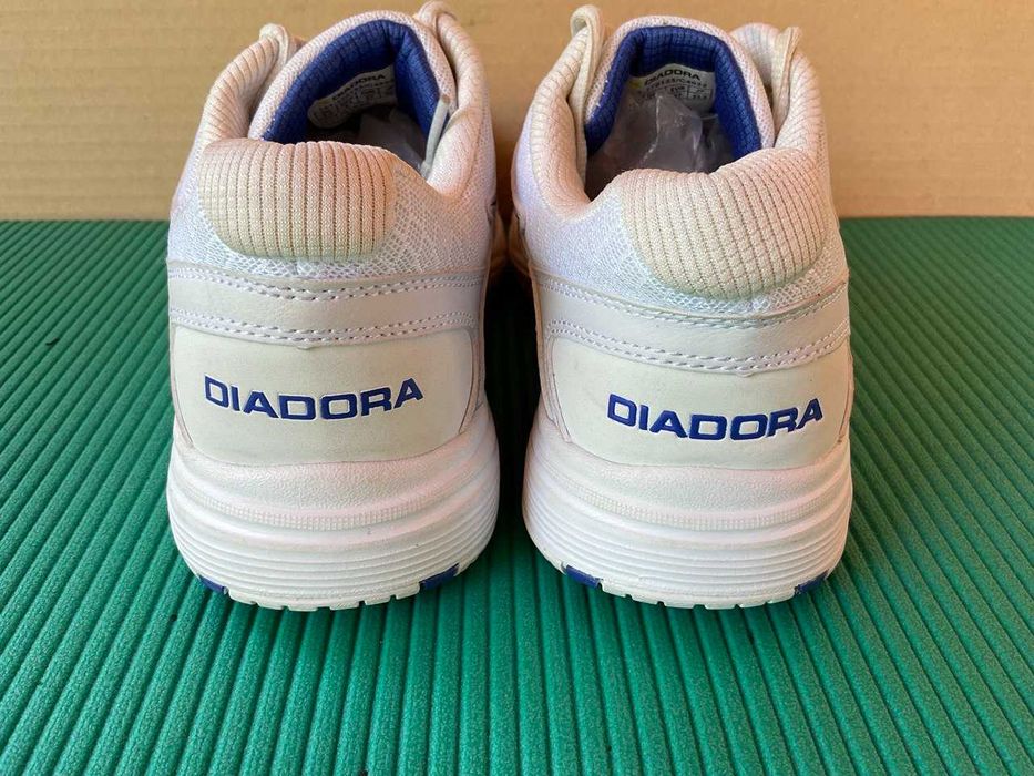 Кросівки DIADORA  37р