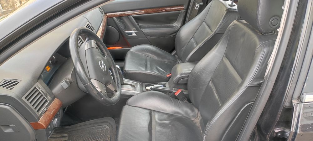 Opel Vectra sedan 2.2 dti automático