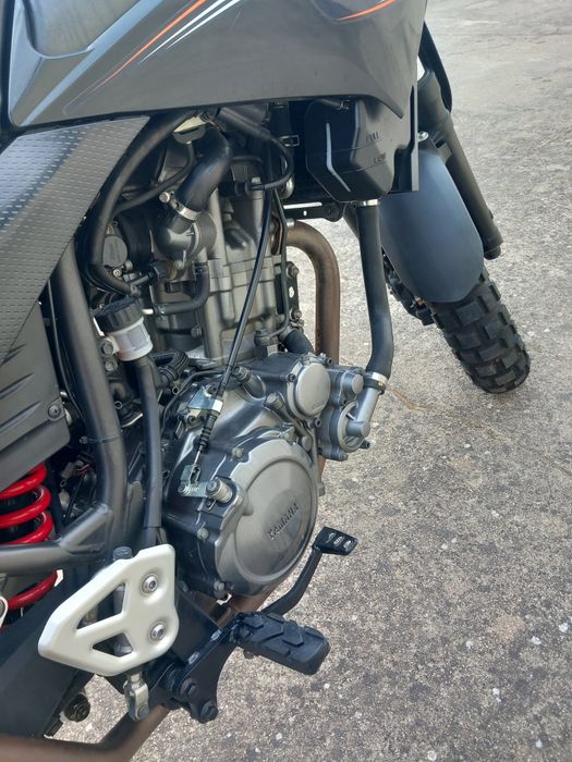 Vendo ou troco xt660x do ano 2011
