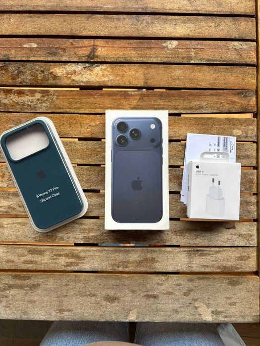 iPhone 17 Pro – 128GB | Deep Blue