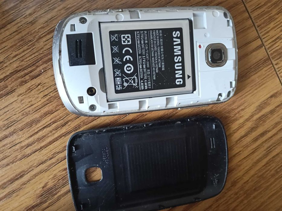 Telefon Samsung GT S5570 orange
