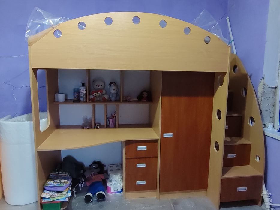Продам кровать чердак
