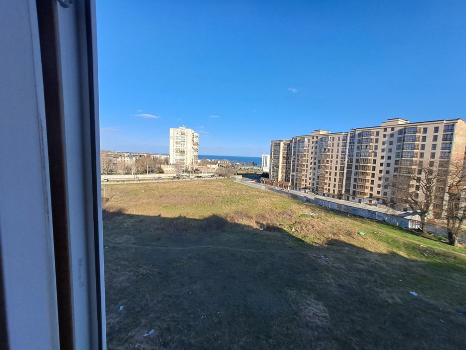 Срочно продам 3комнатную квартиру  АББО у моря