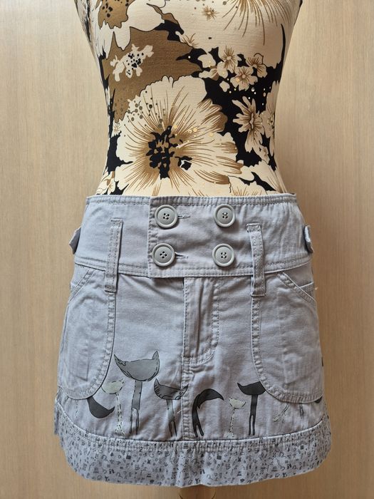 Spódnica mini marki Cropp
