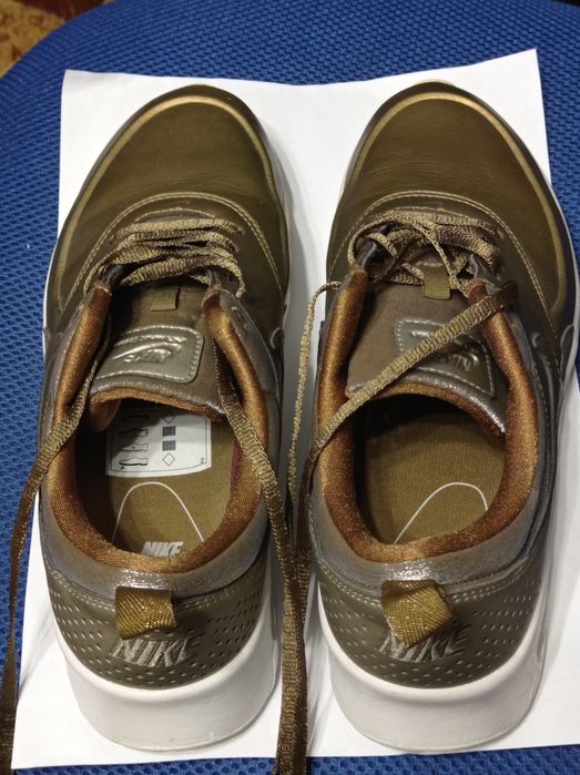 Кросівки Nike. Розмір 39.