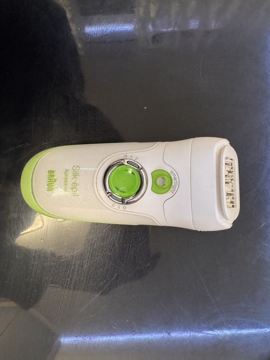 Епілятор Braun Silk Epil Xpressive SE 7180 зелений