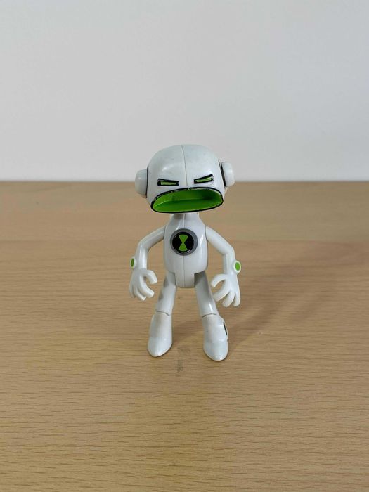 Ben 10 Alien Force Echo Echo Bandai Castelo Branco • OLX.pt