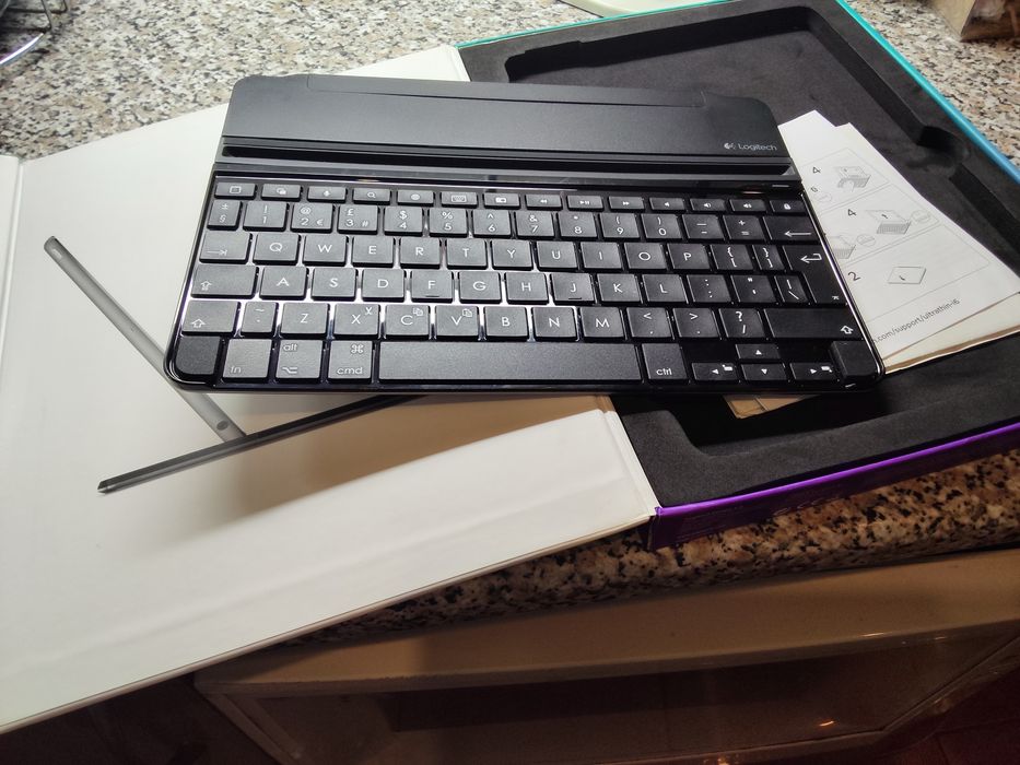Клавиатура Logitech Bluetooth