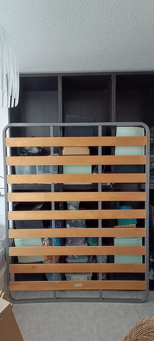 Ripas, Estrado de cama, 160x200 cm, semi novo, com pernas 30cm