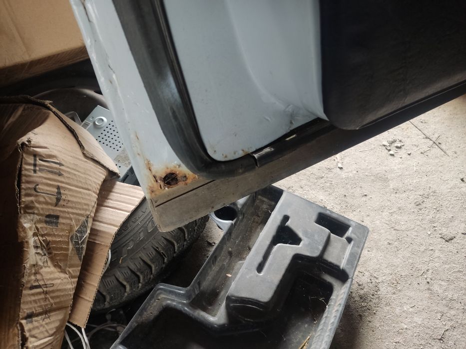 Мерседес W123 універсал