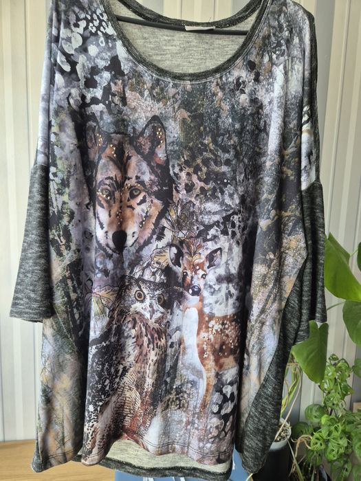 Bluzka ze zwierzakami