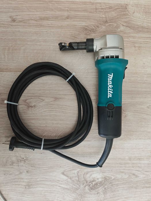 Makita JN1601 nożyce do blachy GWARANCJA/POWYSTAWOWE