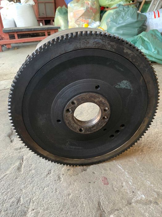 ursus c360 koło zamachowe 40-11