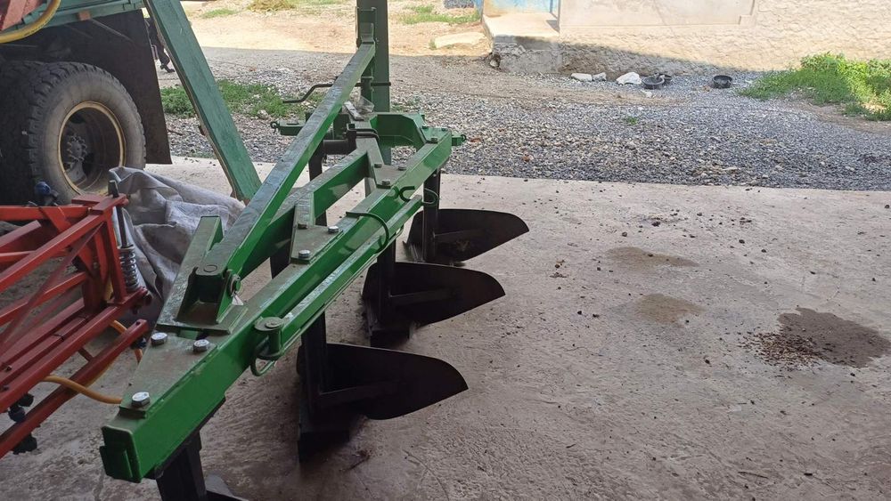 Плуг бомет 4 по 30