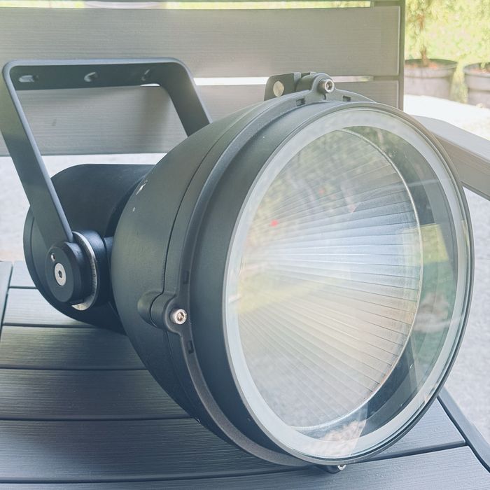 Професійний LED прожектор SIMES Focus S.1131N 57W 4000K IP66 CRI90 (Італія)