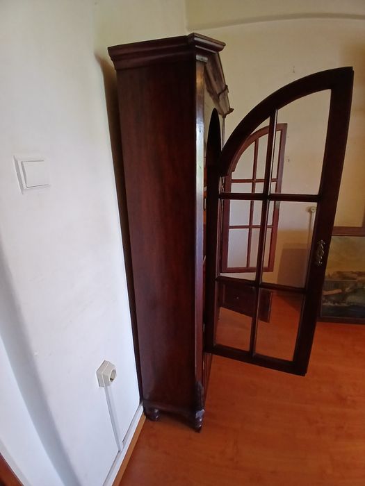 Cristaleira / Louceiro Antigo – Estilo Inglês (Para Restauro)