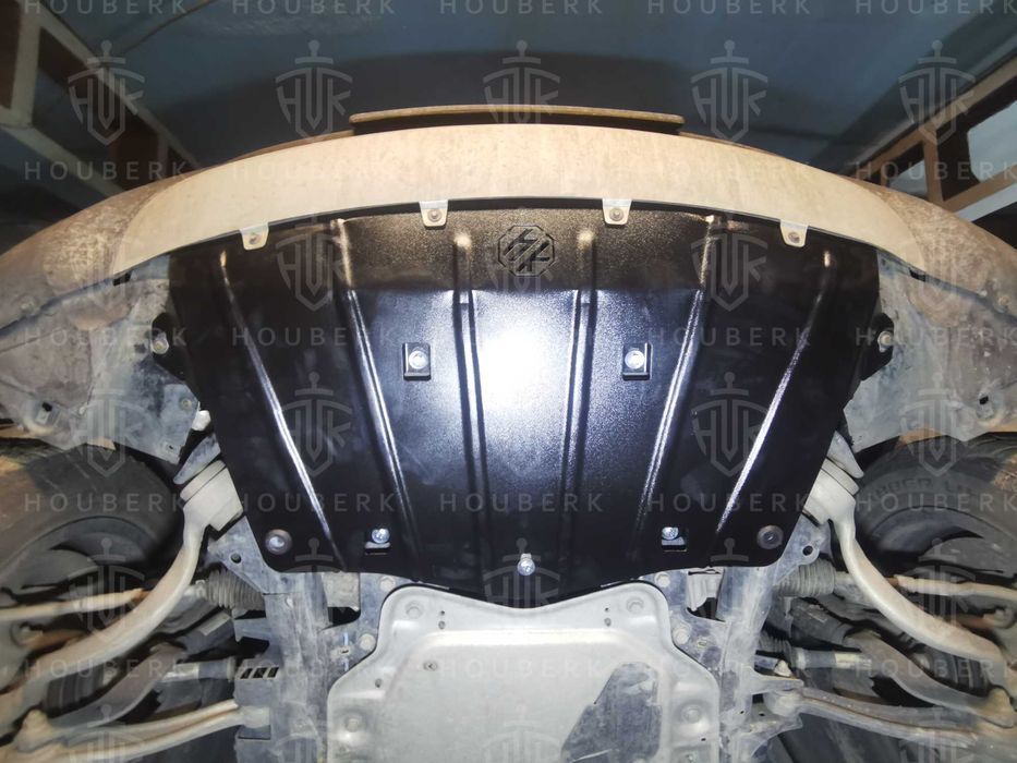 Захист радіатора BMW X5 E70 (2007-2013)  Защита радиатора ТМ HOUBERK