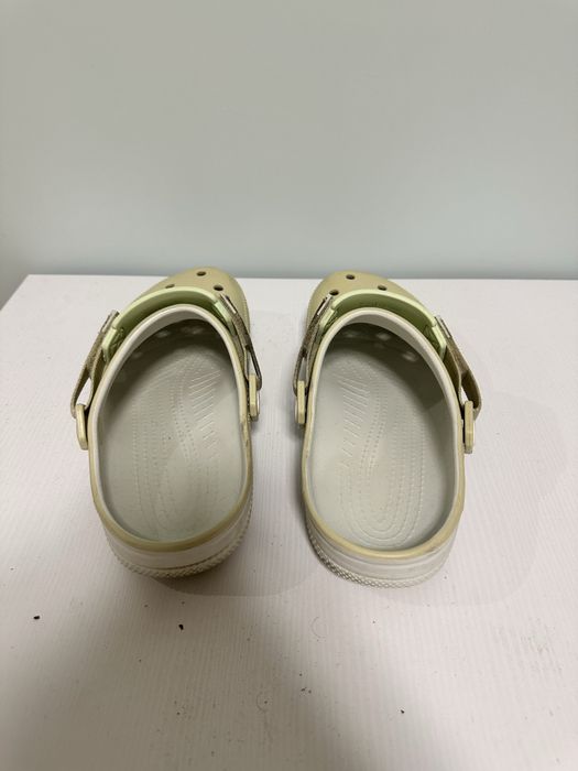 Crocs оригінальні бежеві 42 розмір стан 4/5