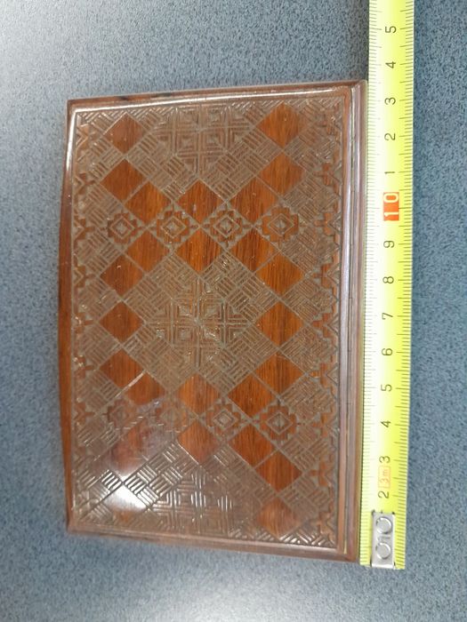 Stara papierosnica drewno