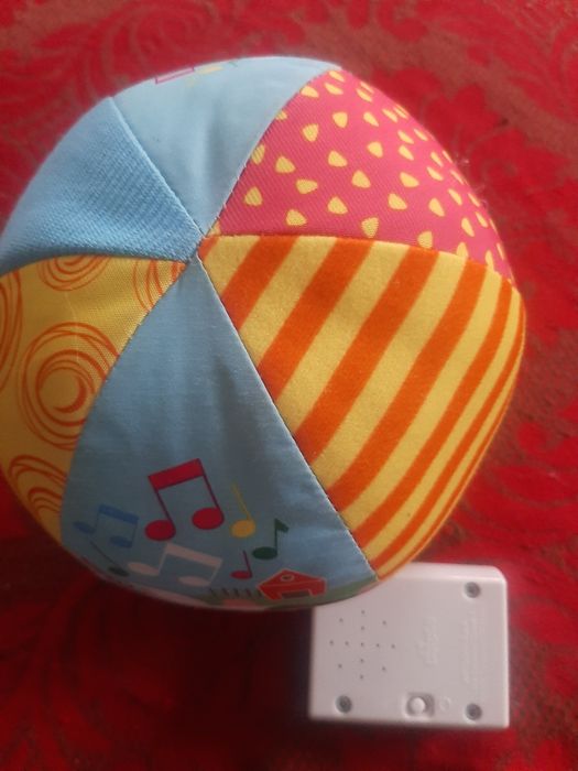 Музичний м'ячик.
