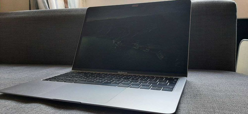 MacBook Air 13" 2019