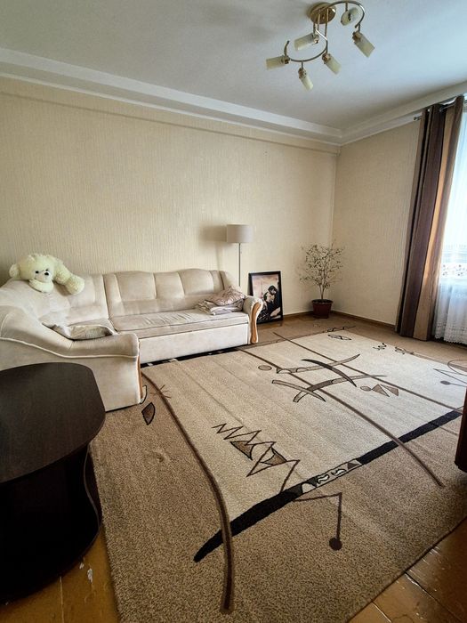 Ціна знижена!!! 2х кімнатна квартира в самому центрі міста