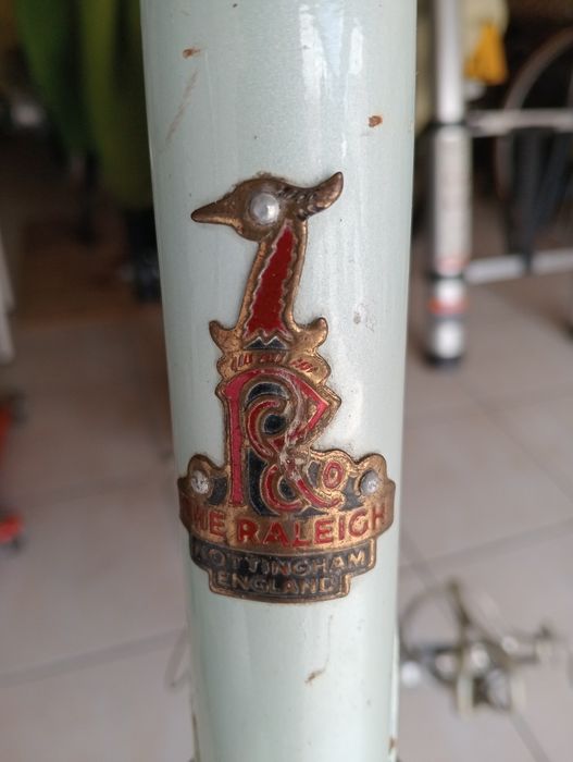 Quadro bicicleta raleich boa base para restauro